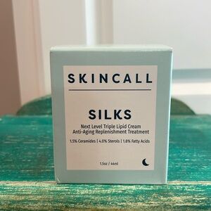 COPY - SKINCALL SILKS Next level triple lipid cream anti-aging replacement crea…